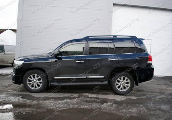  Executive Black Toyota Land Cruiser 200 2016 ()